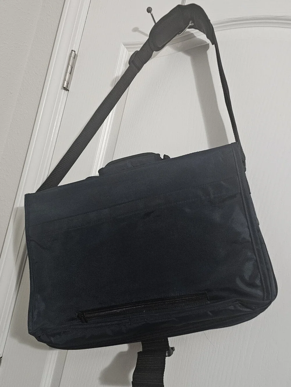 Solo Blue Portable 15.6